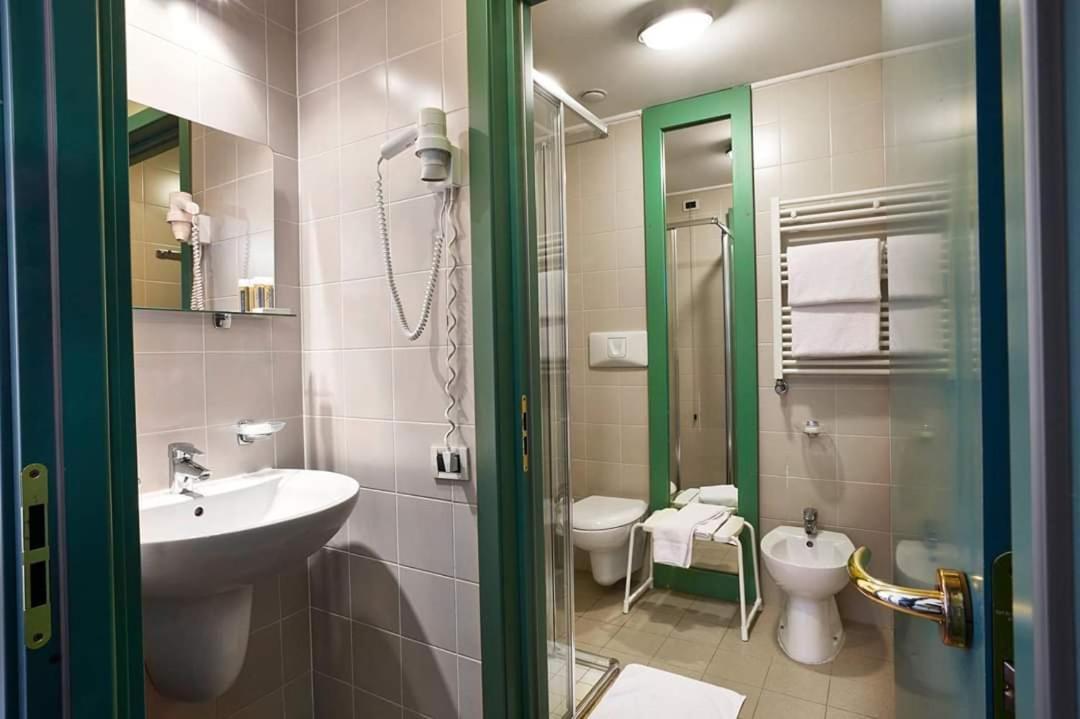 46 Vale C'E' Al Villaggio Olimpico Di Sestriere Ngoại thất bức ảnh