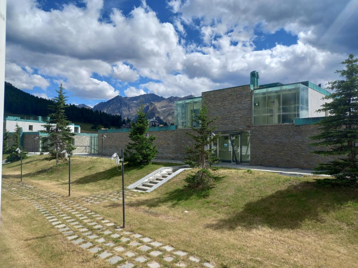 46 Vale C'E' Al Villaggio Olimpico Di Sestriere Ngoại thất bức ảnh